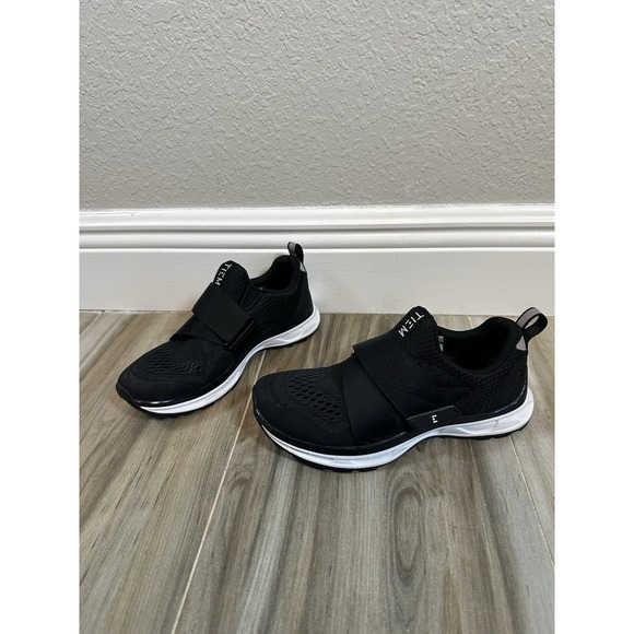 TIEM‎ Cylcling Shoes Size 5 Black Athletic Slipstream IndoorSPD Cleats